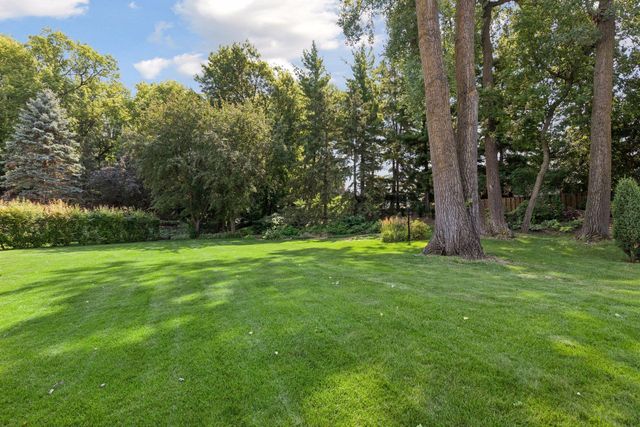 1544 Mccarthy Road, Eagan, MN 55121