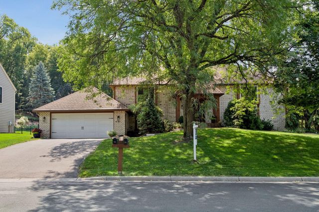 1544 Mccarthy Road, Eagan, MN 55121