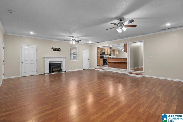 2366 N WALSTON BRIDGE ROAD, Jasper, AL 35504