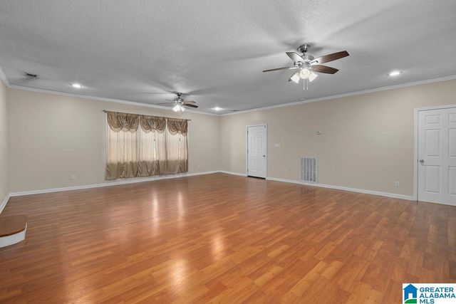 2366 N WALSTON BRIDGE ROAD, Jasper, AL 35504