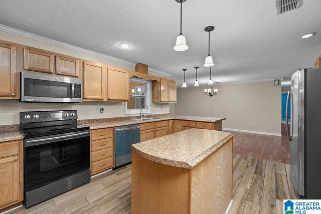 2366 N WALSTON BRIDGE ROAD, Jasper, AL 35504