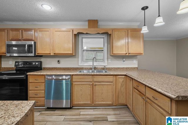 2366 N WALSTON BRIDGE ROAD, Jasper, AL 35504