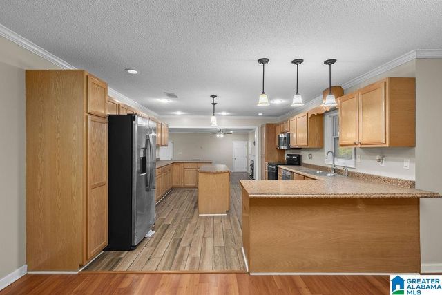 2366 N WALSTON BRIDGE ROAD, Jasper, AL 35504