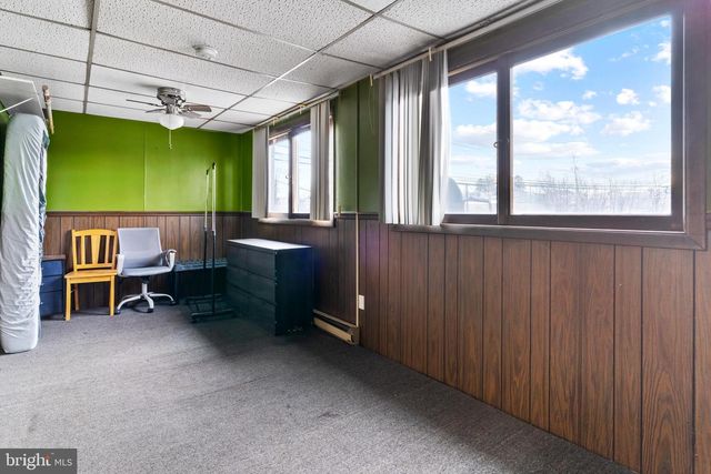 300-302 MARKET ST, Lemoyne, PA 17043