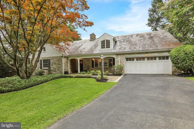 1425 CENTER RD, Lancaster, PA 17603