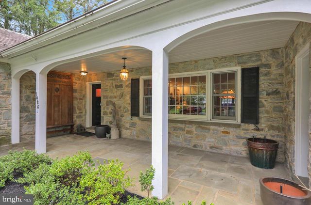 1425 CENTER RD, Lancaster, PA 17603
