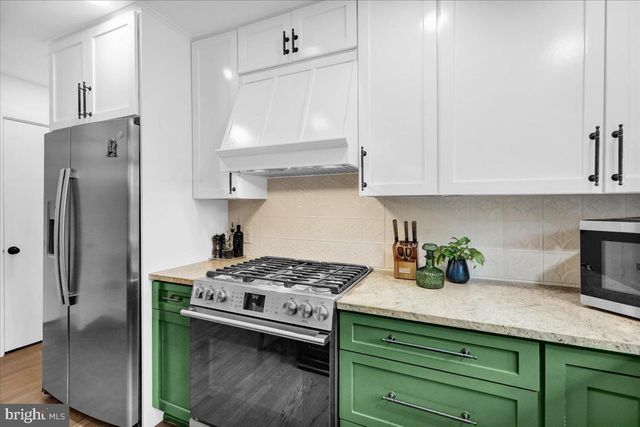 1425 CENTER RD, Lancaster, PA 17603