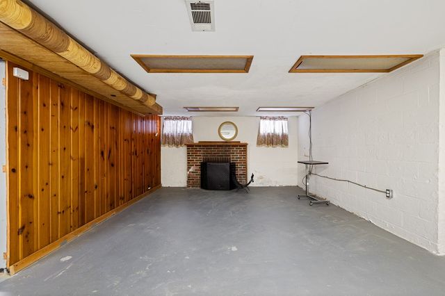 470 Lexington Ave, Mansfield, OH 44907