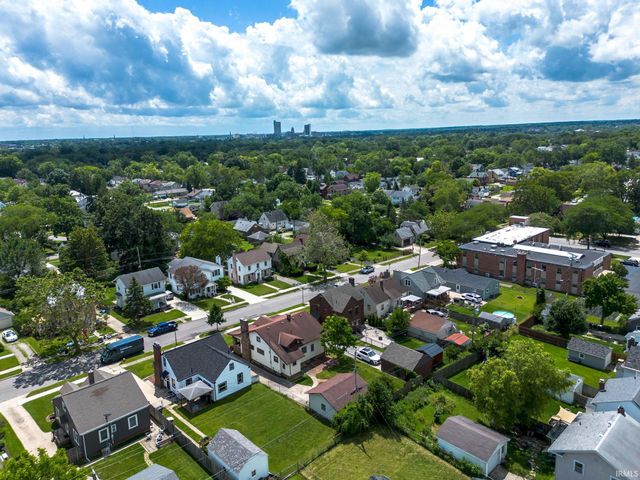 1917 Glenwood Avenue, Fort Wayne, IN 46805