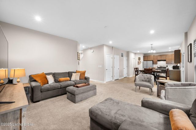 115 Gentle Wind Ct, Mt Washington, KY 40047