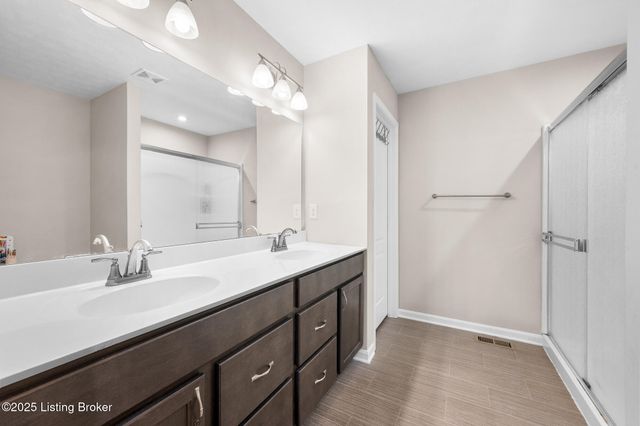 115 Gentle Wind Ct, Mt Washington, KY 40047