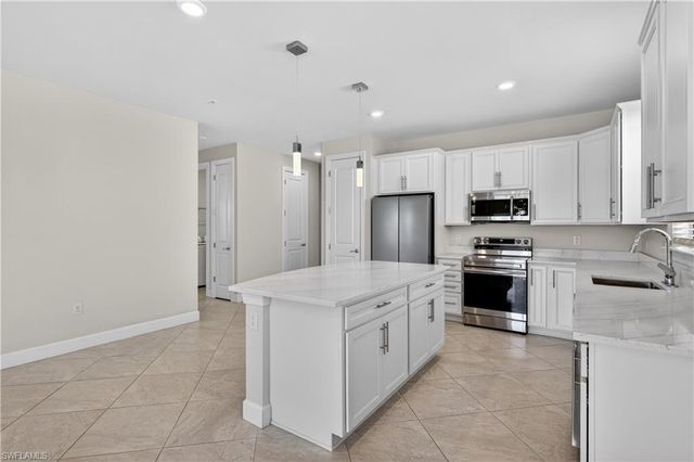 17195 Hadlow PL, Fort Myers, FL 33967