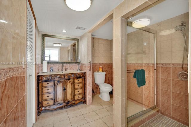 1401 NE Miami Gardens Drive 889, Miami, FL 33179