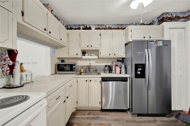 1401 NE Miami Gardens Drive 889, Miami, FL 33179