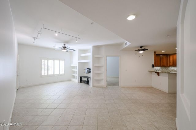 5350 E DEER VALLEY Drive 1238, Phoenix, AZ 85054