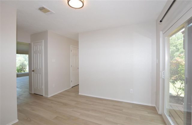 703 Flower Field Court, Pearland, TX 77584