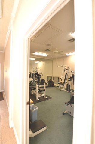 703 Flower Field Court, Pearland, TX 77584