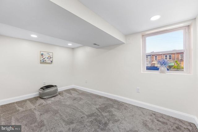 1812 E 32ND ST, Baltimore, MD 21218