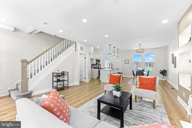 1812 E 32ND ST, Baltimore, MD 21218