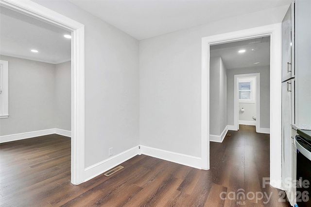 5726 Oak Drive, Charlotte, NC 28216
