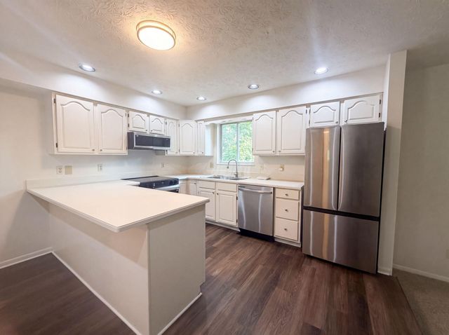 5129 Etna Road, Whitehall, OH 43213