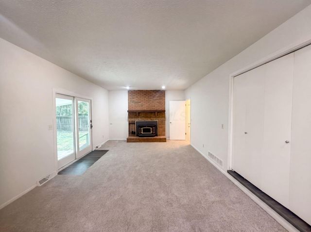 5129 Etna Road, Whitehall, OH 43213