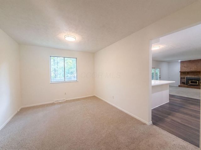5129 Etna Road, Whitehall, OH 43213