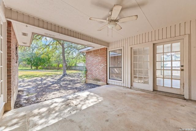 20008 HICKORY BND, Garden Ridge, TX 78266