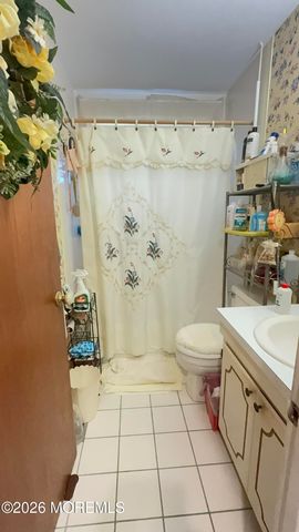 8220 Wyndam Road, Pennsauken, NJ 08110