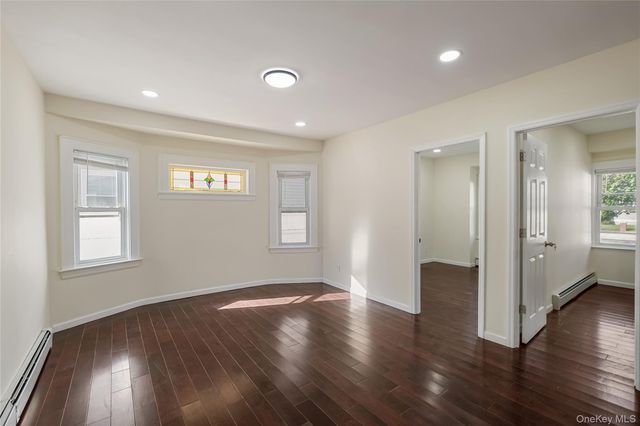 11014 194th Street, Saint Albans, NY 11412