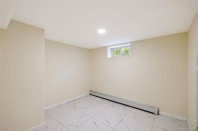 11014 194th Street, Saint Albans, NY 11412