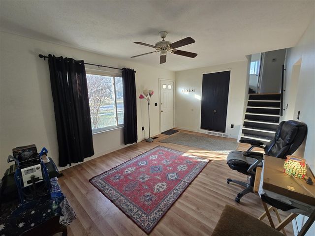 127 S John Hix Street, Westland, MI 48186