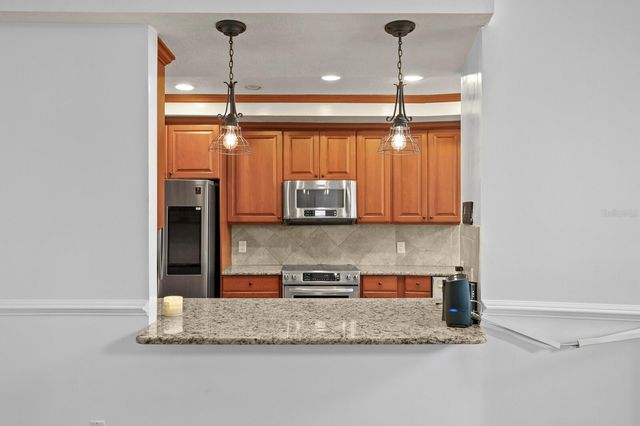 11504 MOFFAT PLACE, Temple Terrace, FL 33617