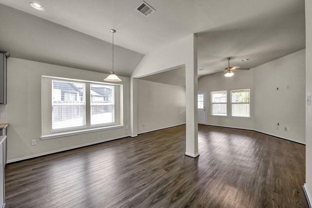 15423 Bell's Vireo Court, Magnolia, TX 77354