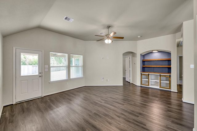 15423 Bell's Vireo Court, Magnolia, TX 77354