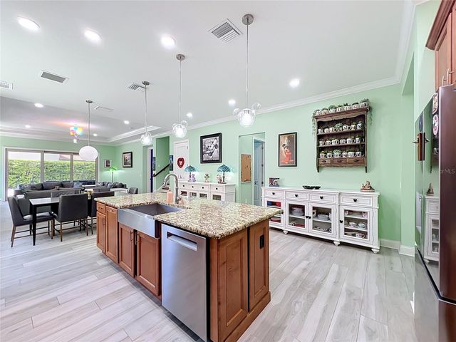 10824 ROYAL CYPRESS WAY, Orlando, FL 32836