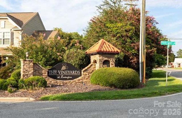 216 Crane Creek Way, Lexington, NC 27295