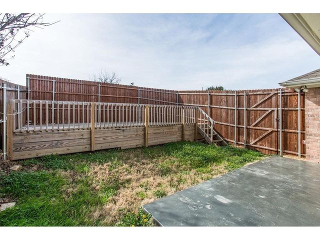 1414 Stella Drive, Lewisville, TX 75067