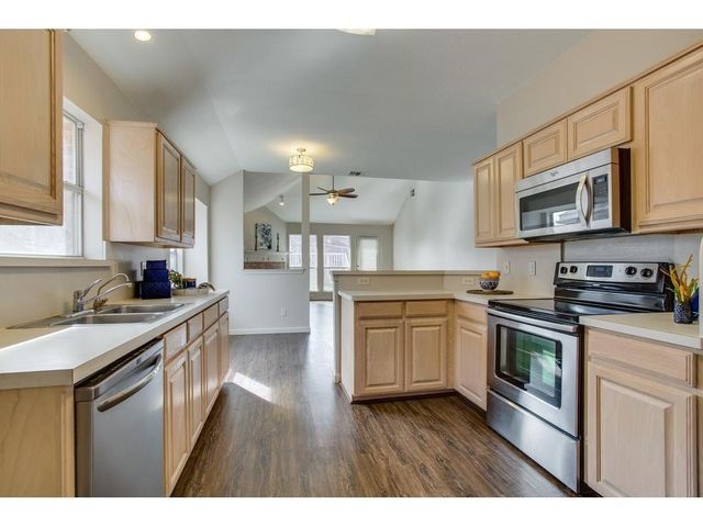 1414 Stella Drive, Lewisville, TX 75067