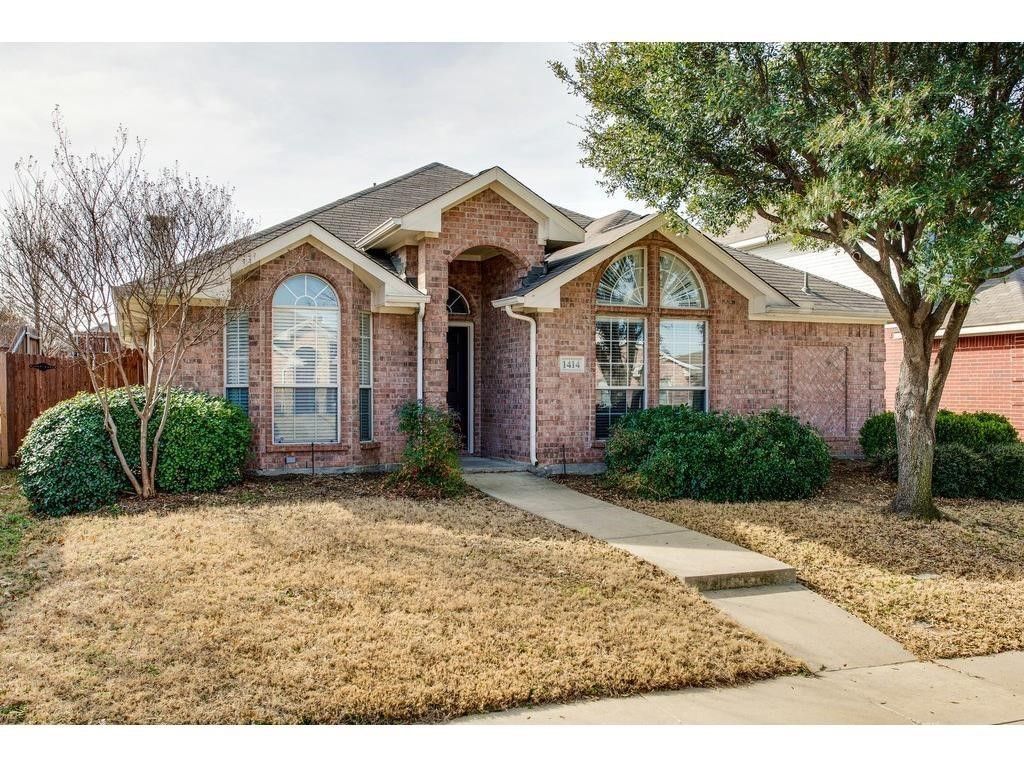1414 Stella Drive, Lewisville, TX 75067