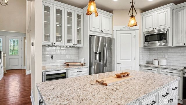 278 Vashon Place NE, Renton, WA 98059