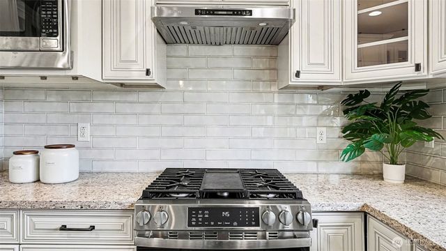 278 Vashon Place NE, Renton, WA 98059