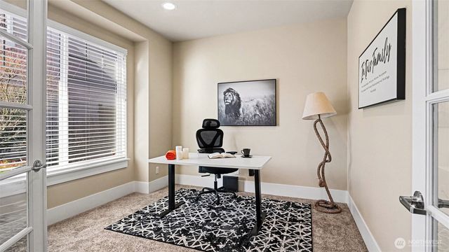 278 Vashon Place NE, Renton, WA 98059