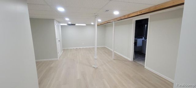 26421 Raine Street, Oak Park, MI 48237