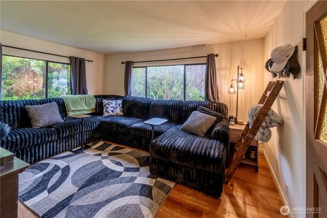 2920 S Peabody Street, Port Angeles, WA 98362