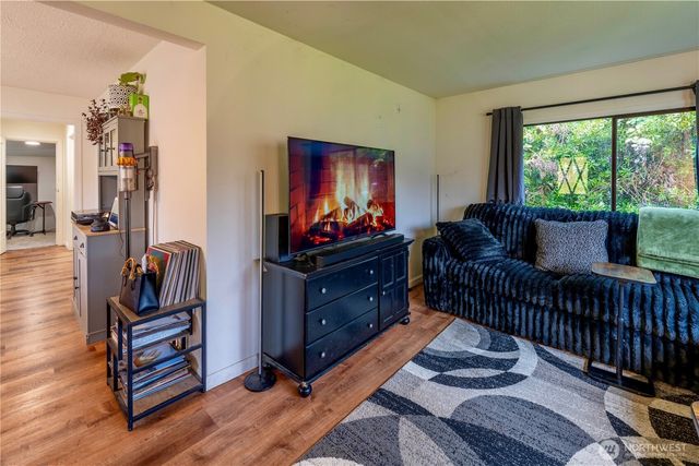 2920 S Peabody Street, Port Angeles, WA 98362