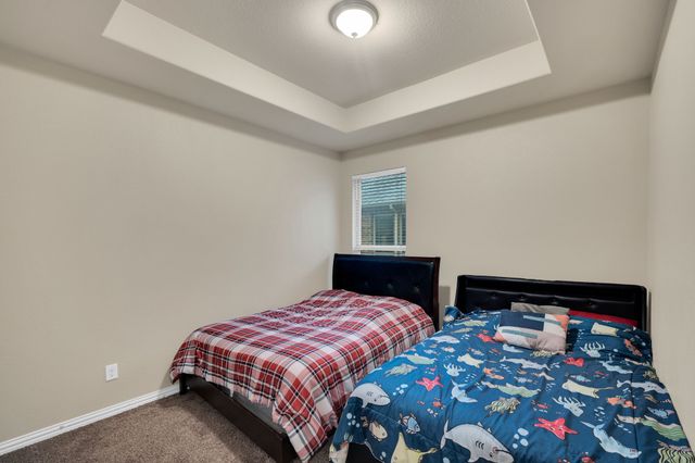 417 Ashlawn Drive, Midlothian, TX 76065