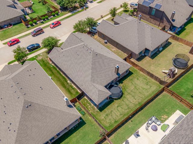 417 Ashlawn Drive, Midlothian, TX 76065