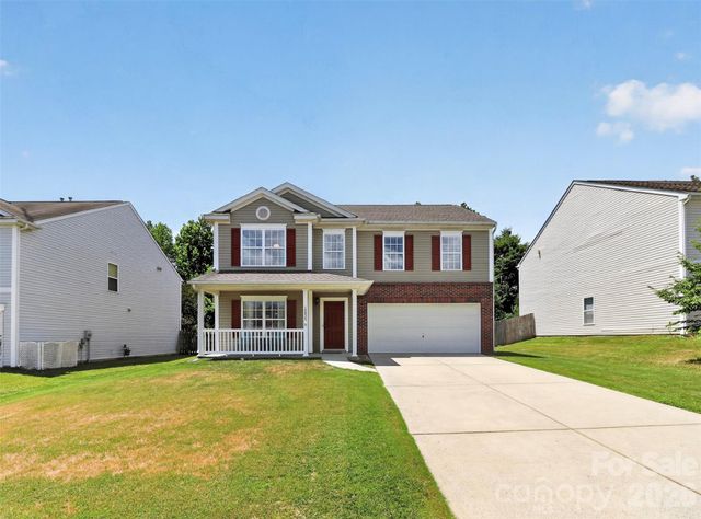 10825 Dry Stone Drive, Huntersville, NC 28078