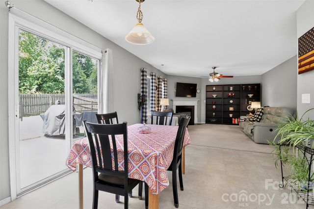 10825 Dry Stone Drive, Huntersville, NC 28078